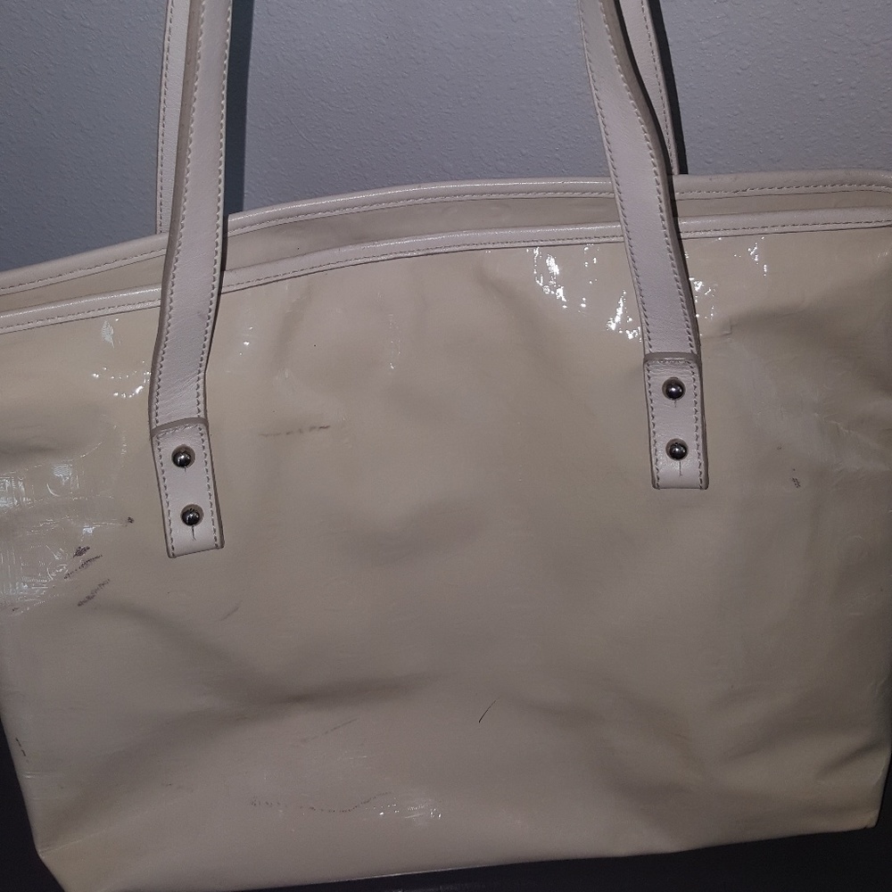 leather tote